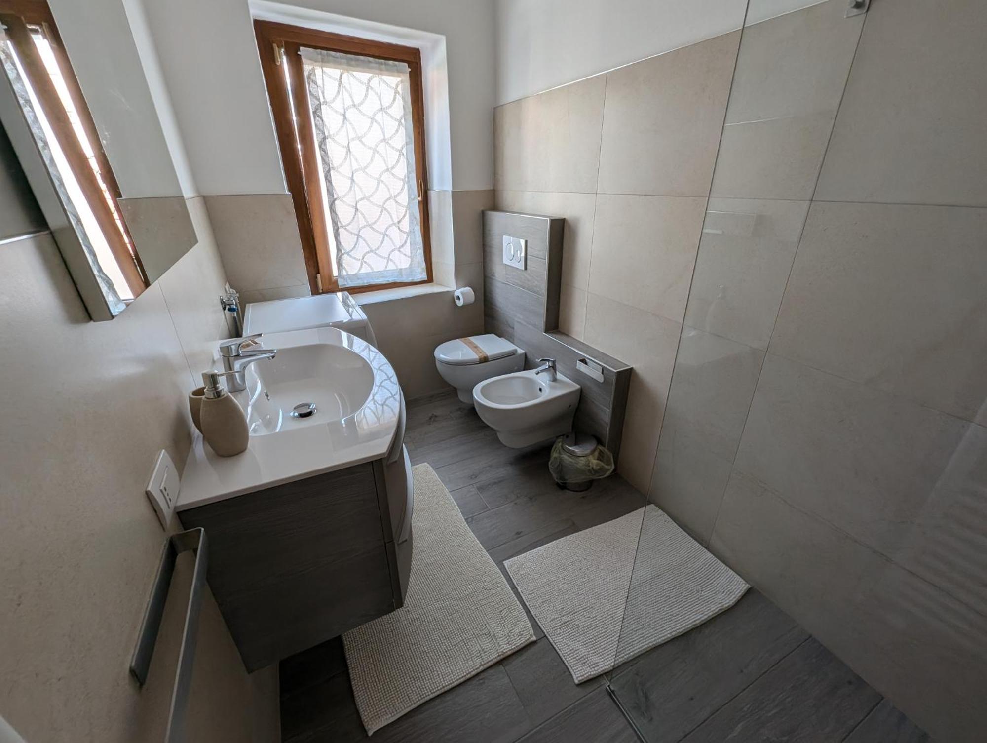 Spazioso E Completo Appartamento Con 3 Camere, Doppi Servizi, Fino A 8 Posti Letto Педавена Экстерьер фото