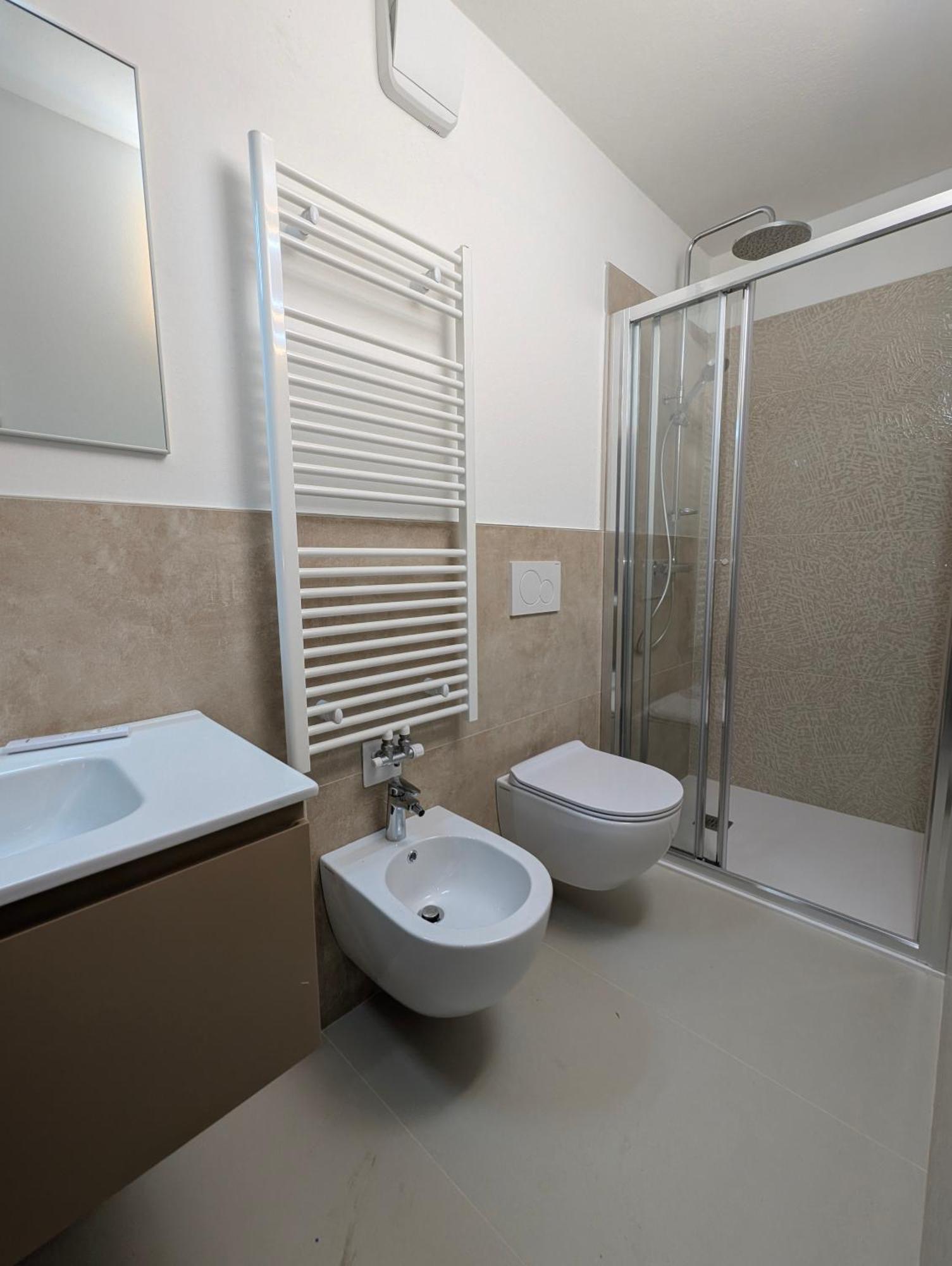 Spazioso E Completo Appartamento Con 3 Camere, Doppi Servizi, Fino A 8 Posti Letto Педавена Экстерьер фото